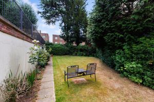 Photo 27- click for photo gallery